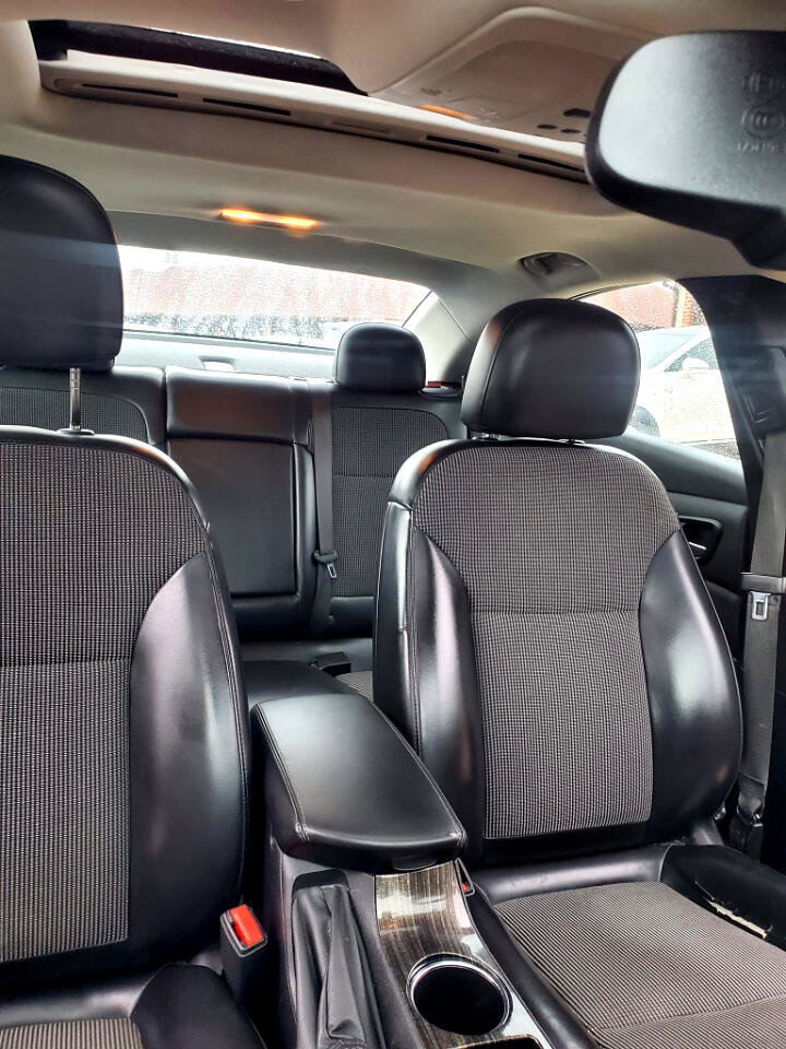 Used 2014 Chevrolet Malibu LT image 18