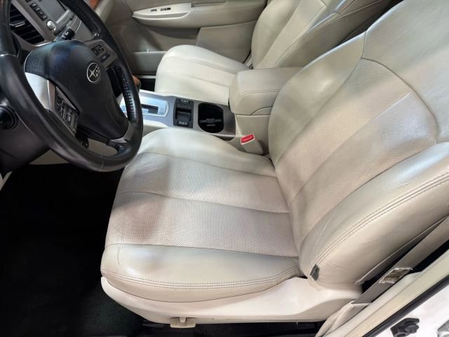 Used 2013 Subaru Outback 2.5i Limited w/ Moonroof Pkg image 75