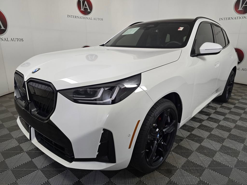 Certified 2025 BMW X3 xDrive30i w/ Premium Package image 5