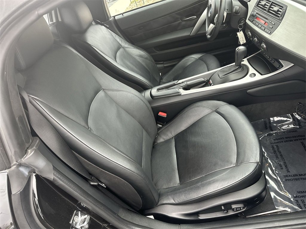 Used 2006 BMW Z4 3.0i image 22