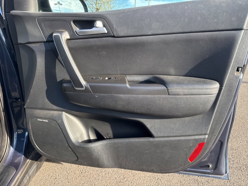 Used 2017 Kia Sportage EX w/ EX Technology Package image 29