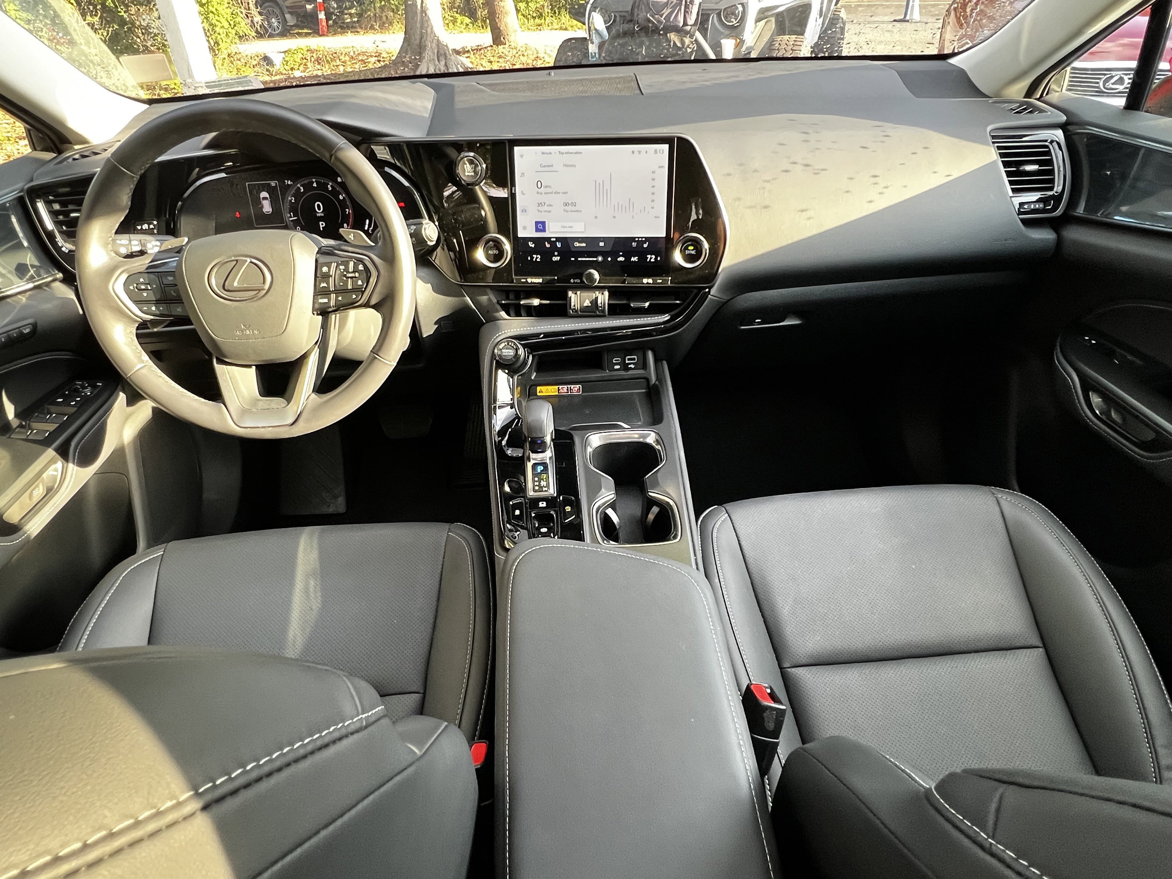 Certified 2025 Lexus NX 250 FWD w/ Premium Package image 34