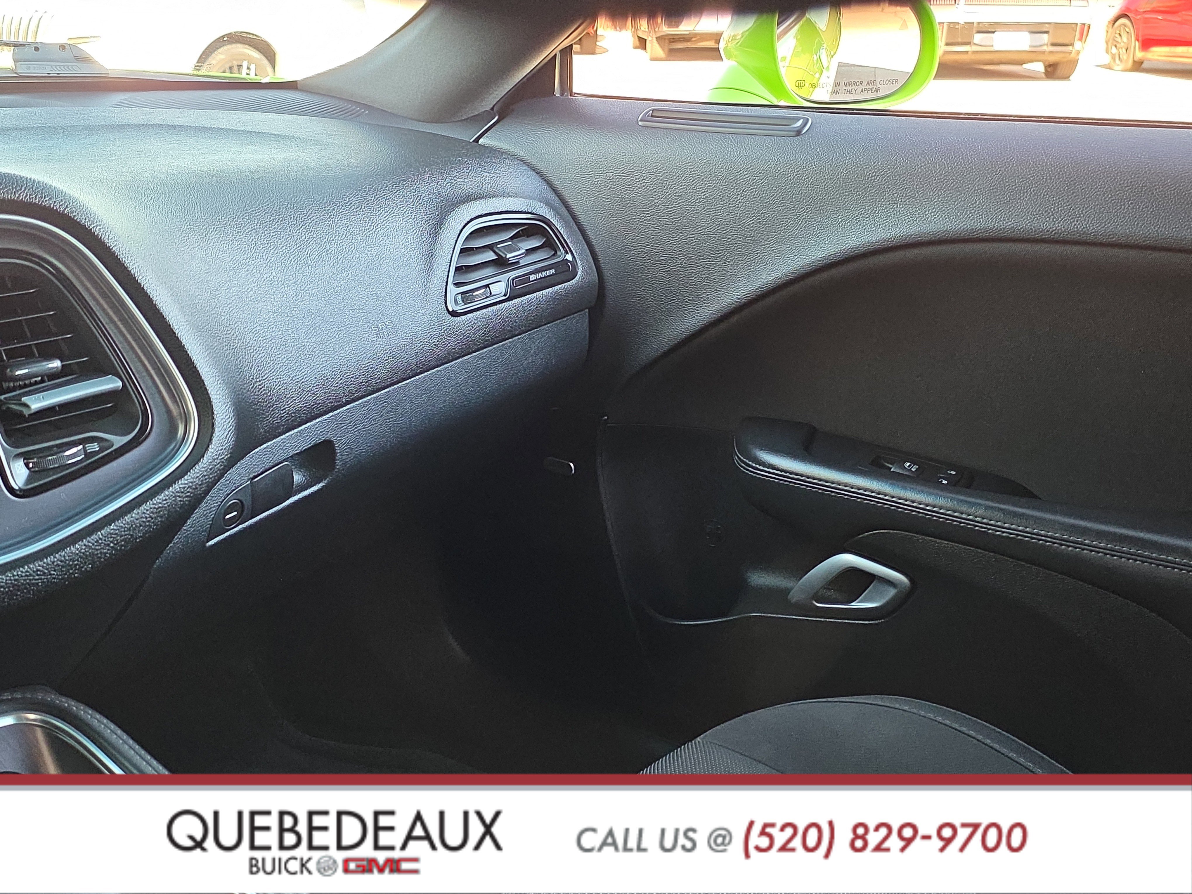 Used 2015 Dodge Challenger R/T image 22