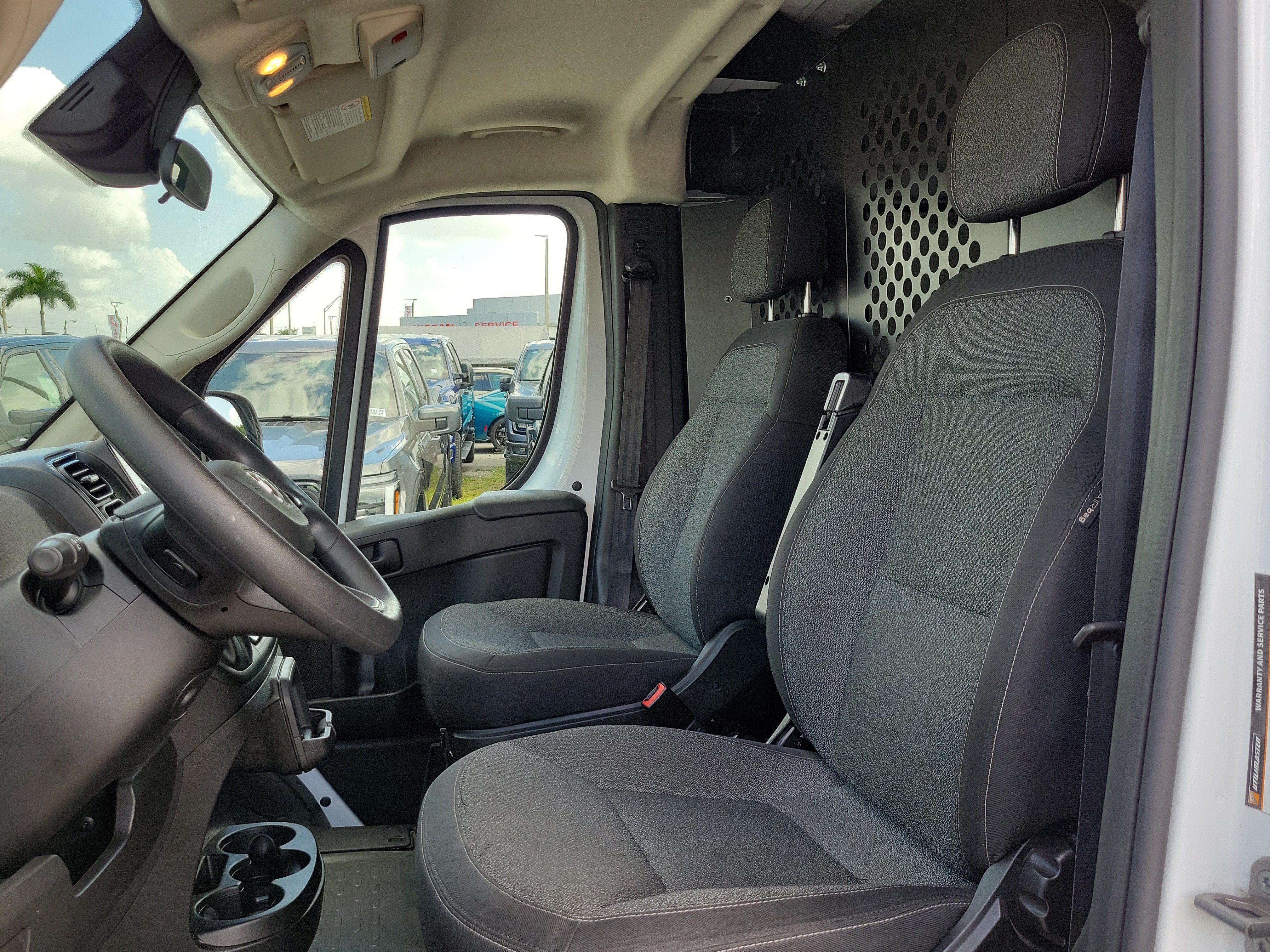 Used 2025 RAM ProMaster 2500 w/ U-Haul Equipment Group FWD image 11