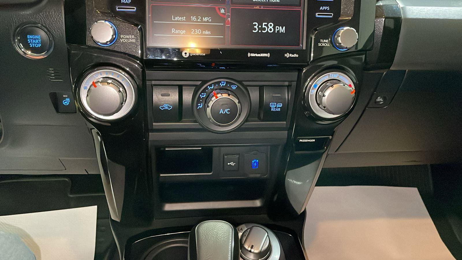 Used 2023 Toyota 4Runner 40th Anniversary SE image 18