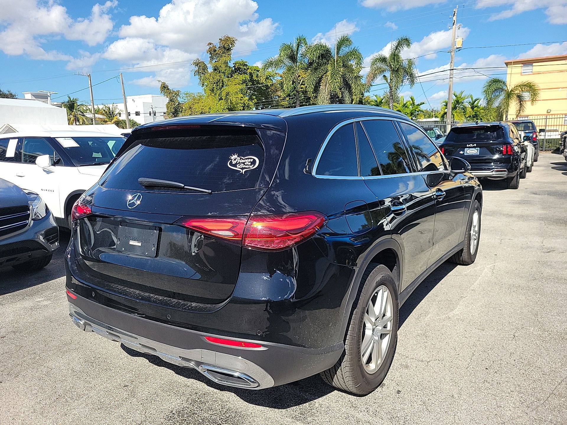 Used 2025 Mercedes-Benz GLC 300 image 13