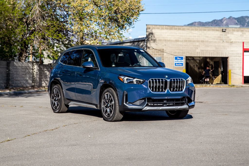 New 2026 BMW X1 xDrive28i w/ Convenience Package AWD/4WD image 7