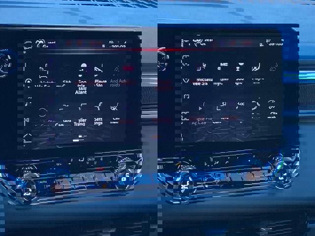 New 2026 GMC Canyon Elevation w/ Convenience Package image 12