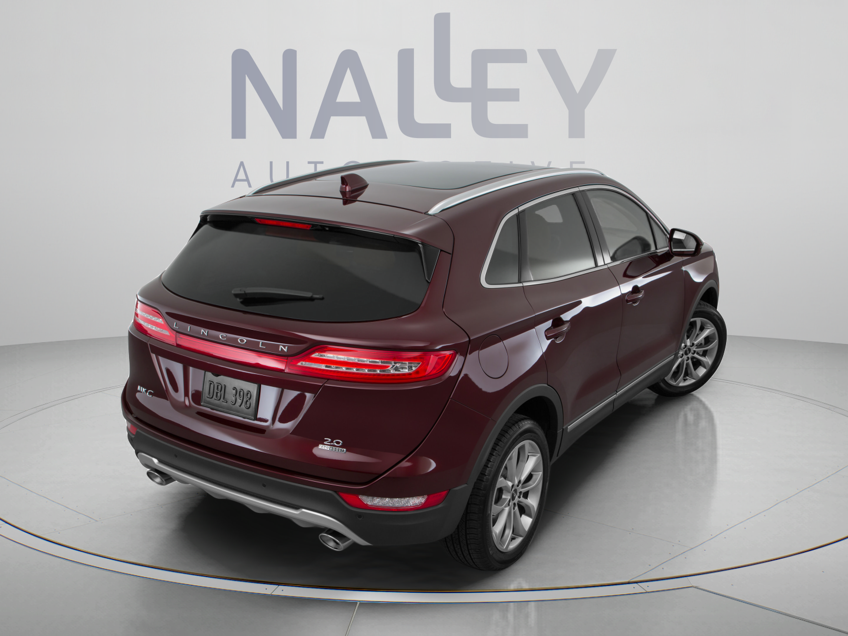 Used 2016 Lincoln MKC Select w/ Select Plus Package FWD image 4