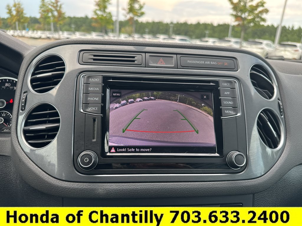 Used 2018 Volkswagen Tiguan Limited AWD/4WD image 15