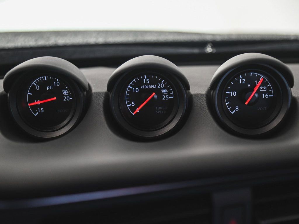 Used 2025 Nissan Z Performance w/ Floor Mat Package image 20