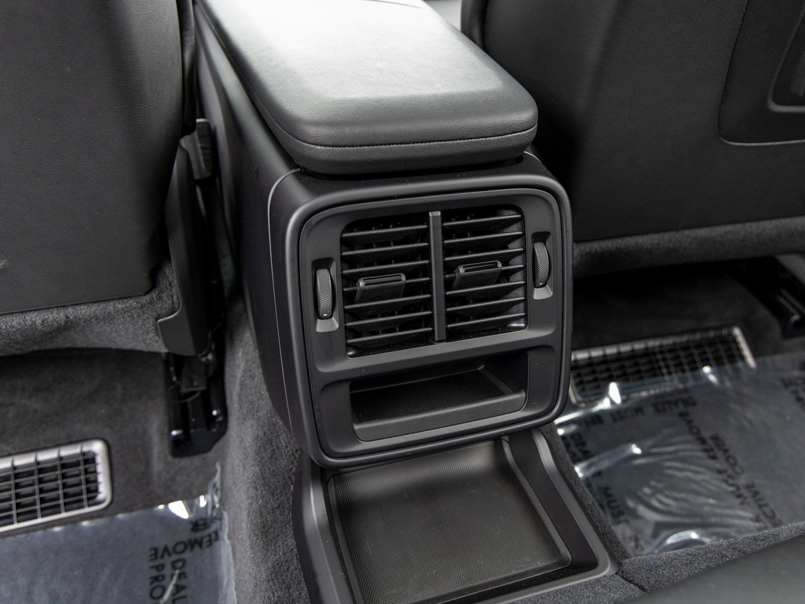 Certified 2023 Porsche Taycan 4 Cross Turismo image 37