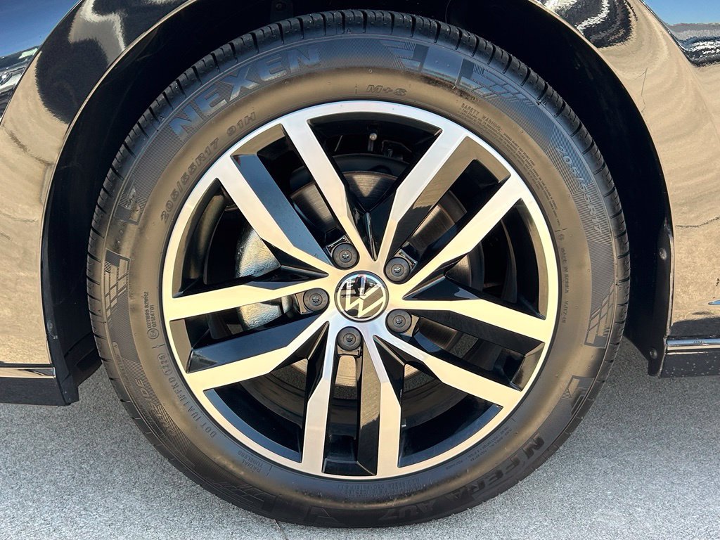 Certified 2026 Volkswagen Jetta SE FWD image 33