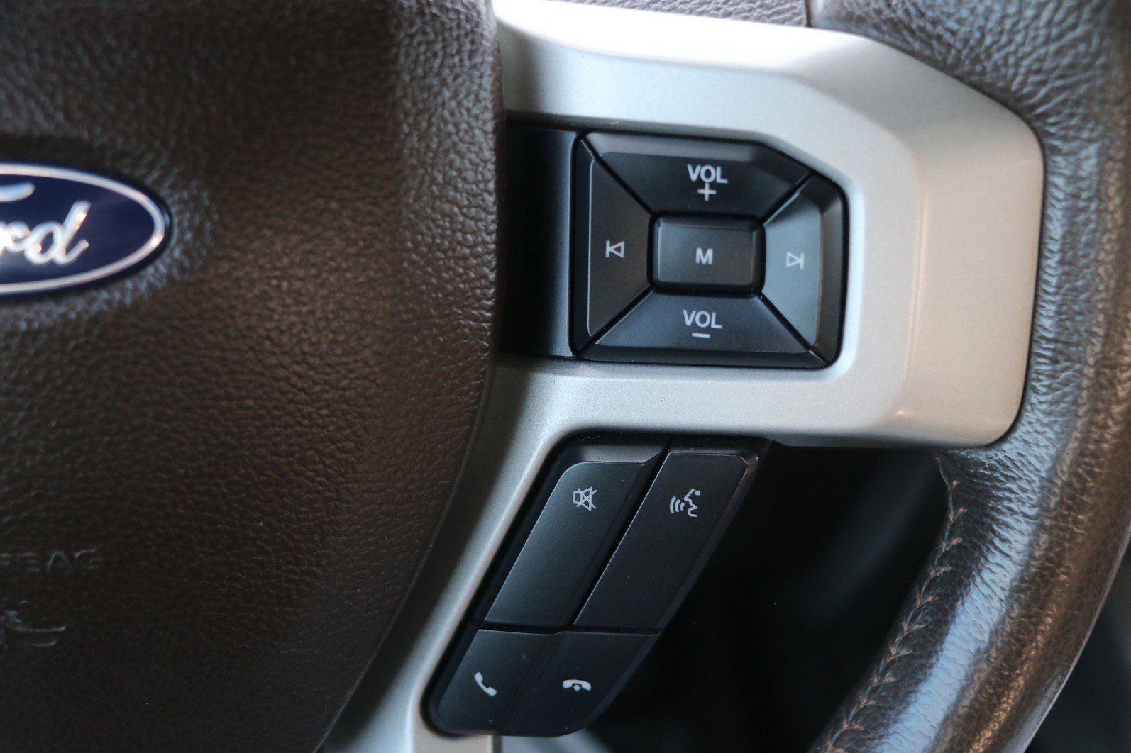 Used 2019 Ford F250 King Ranch w/ King Ranch Ultimate Package image 19