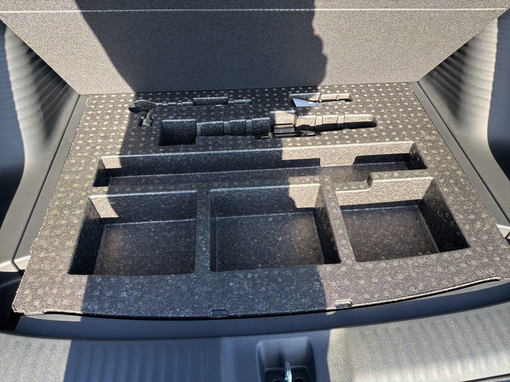 New 2026 Honda HR-V LX image 27