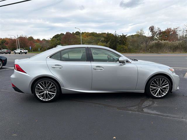 Used 2014 Lexus IS 250 AWD w/ Luxury Package w/Gray Wood image 2