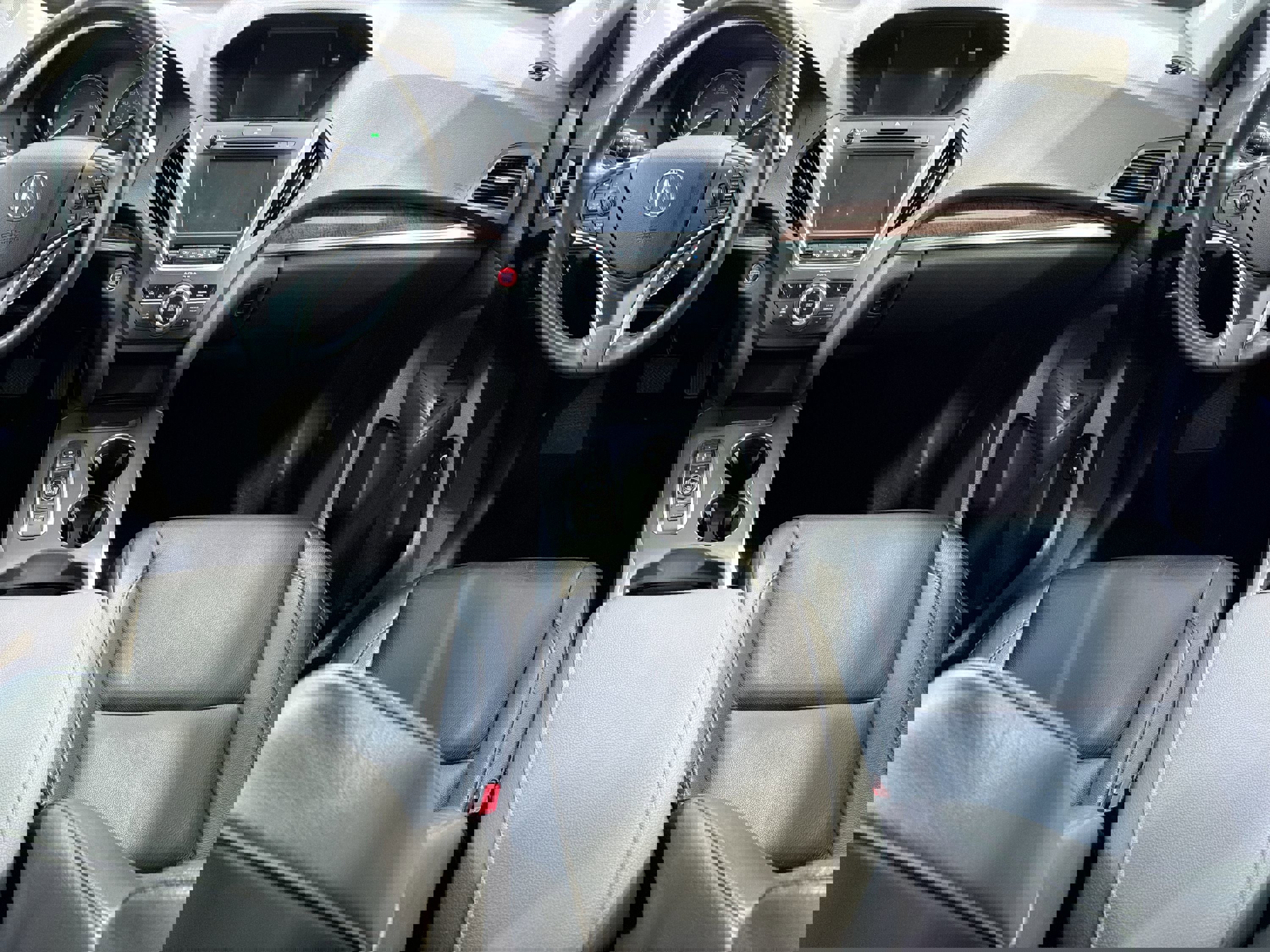 Used 2020 Acura MDX FWD image 21