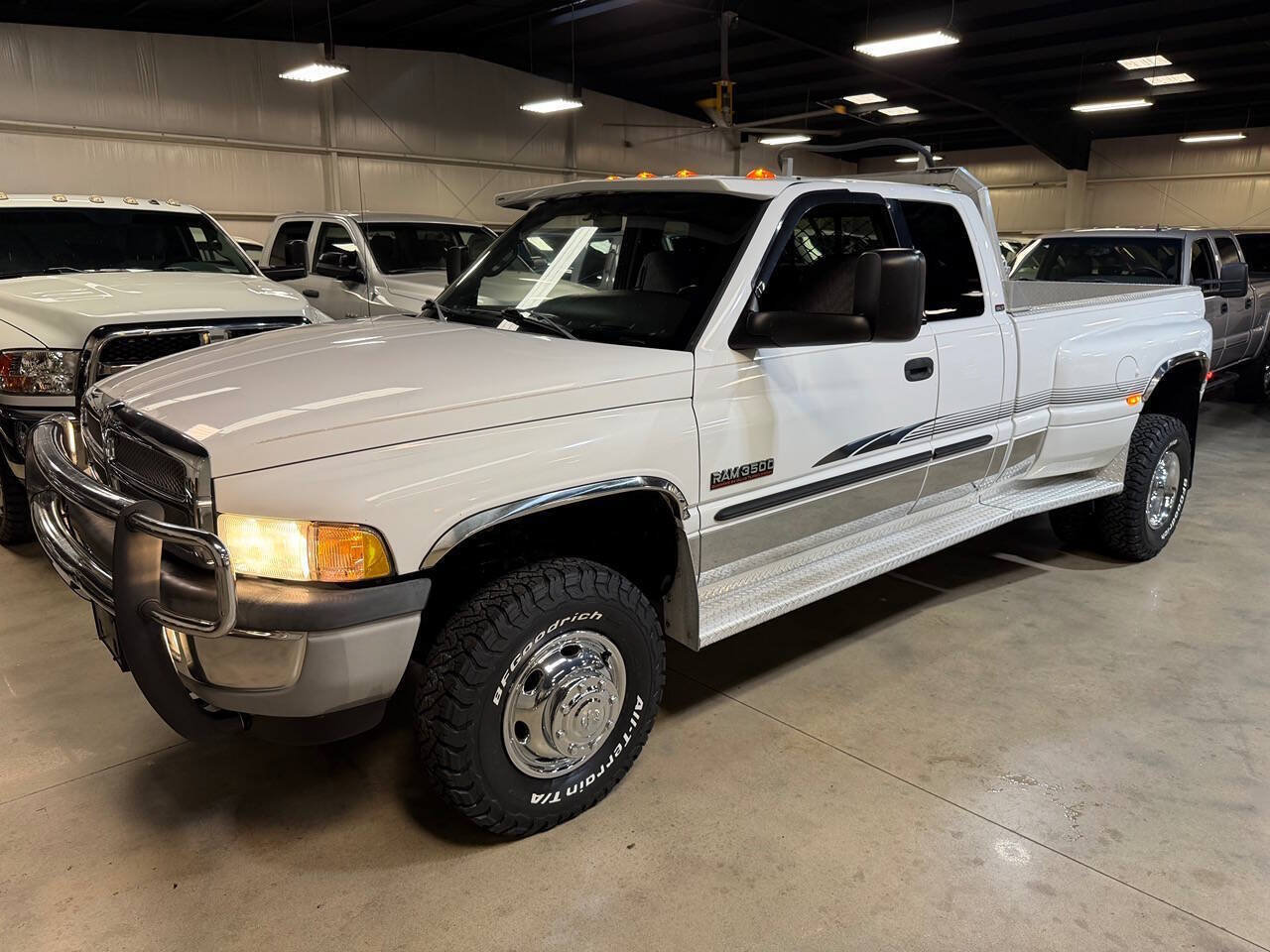 Used 2001 Dodge Ram 3500 Truck 4x4 Quad Cab image 9