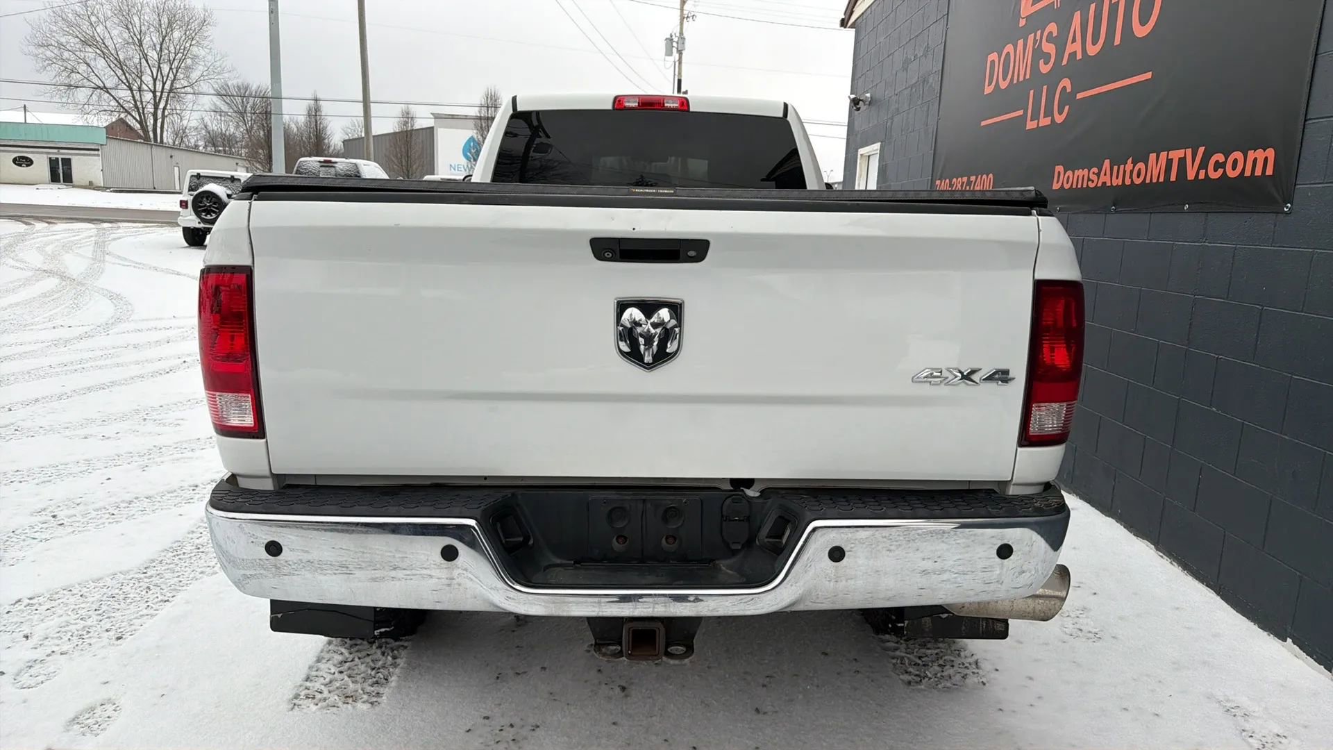 Used 2016 RAM 2500 Tradesman w/ Chrome Appearance Group image 4