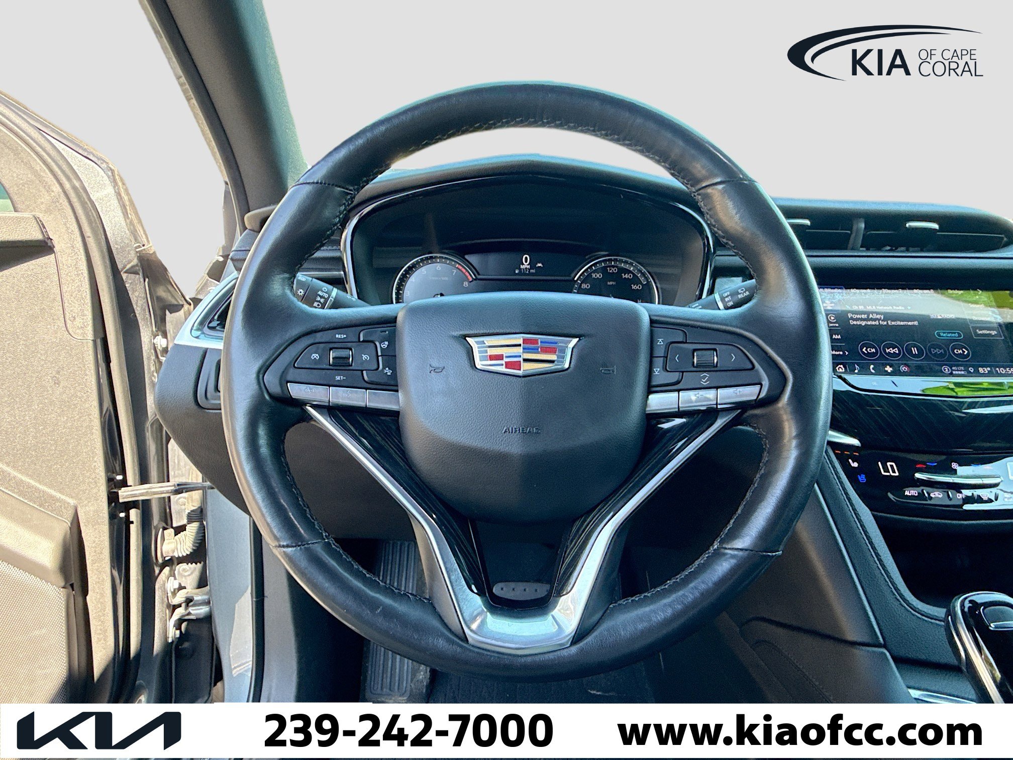 Used 2021 Cadillac XT6 Premium Luxury image 40