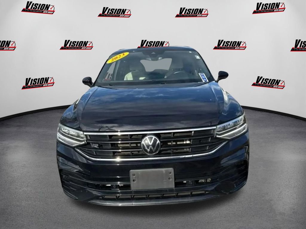 Used 2023 Volkswagen Tiguan SE R-Line video 2