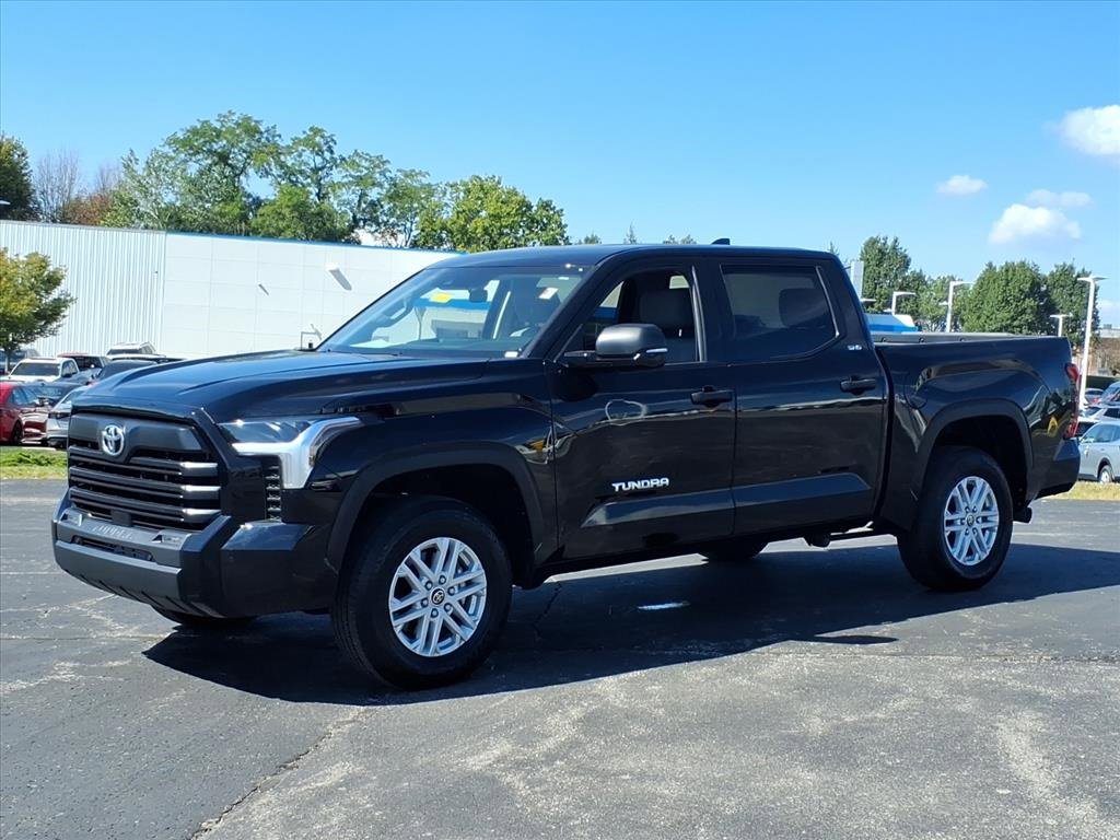 Used 2024 Toyota Tundra SR5 image 2