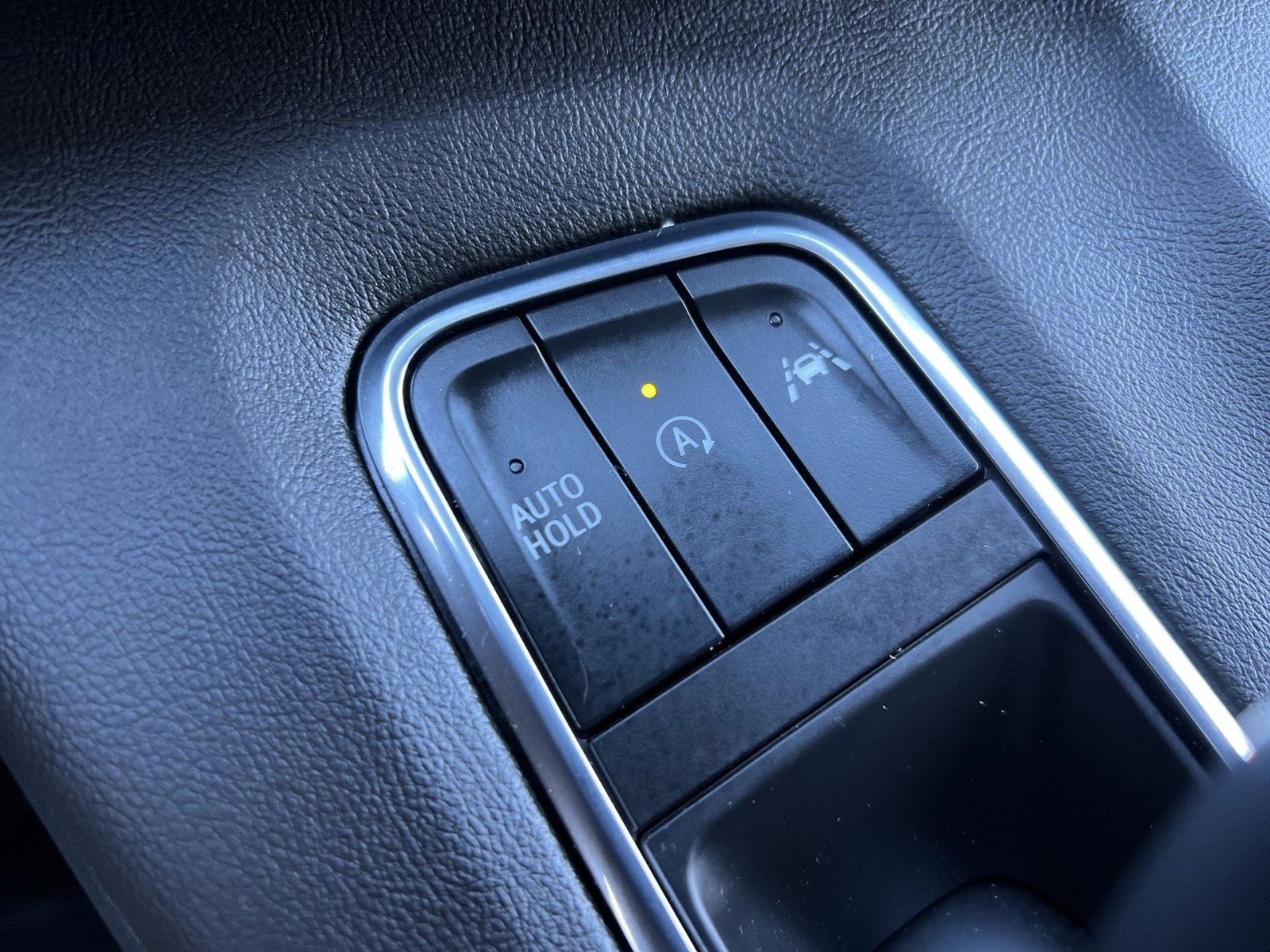 Used 2023 Cadillac Escalade ESV Premium Luxury image 33