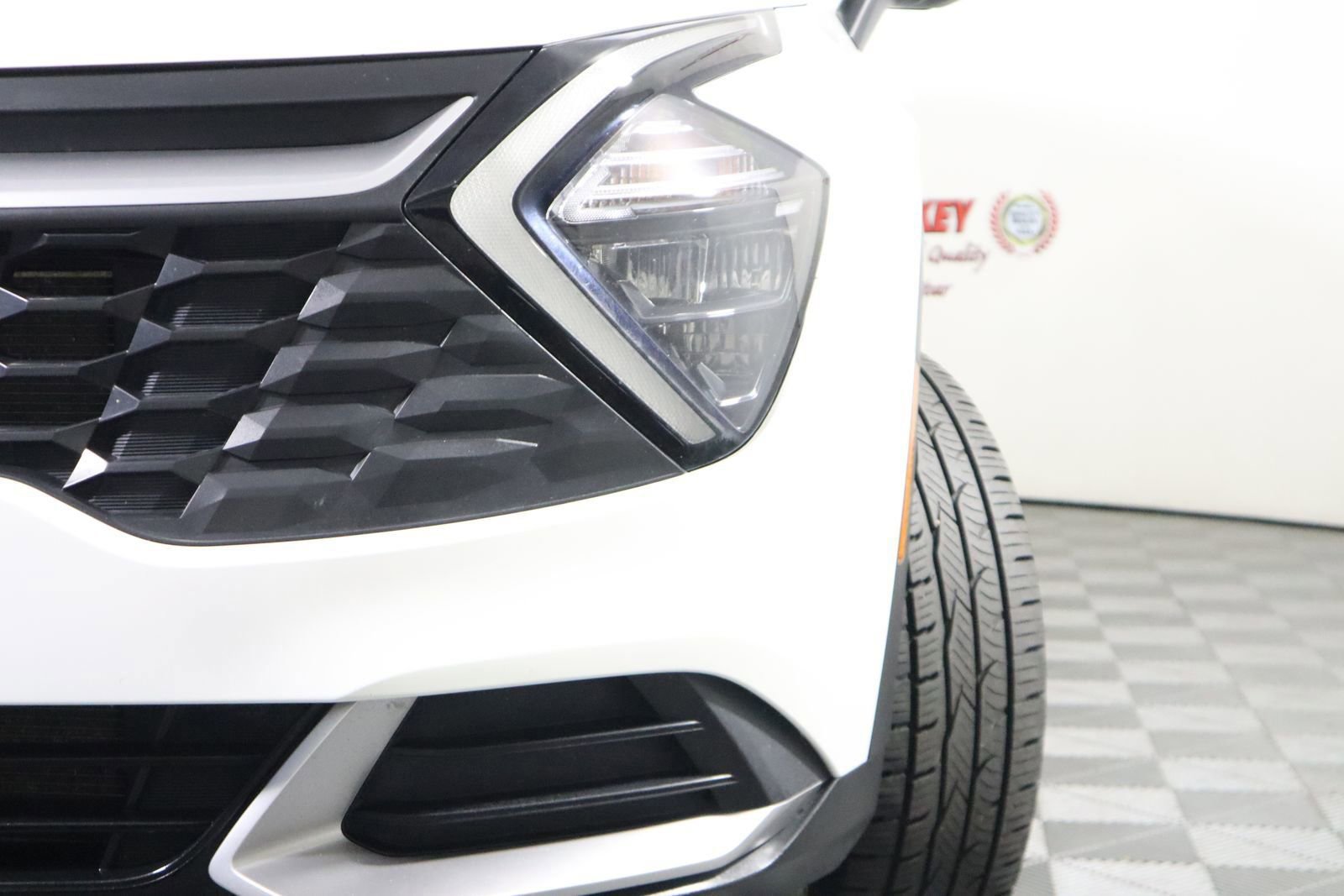 Used 2023 Kia Sportage LX image 25