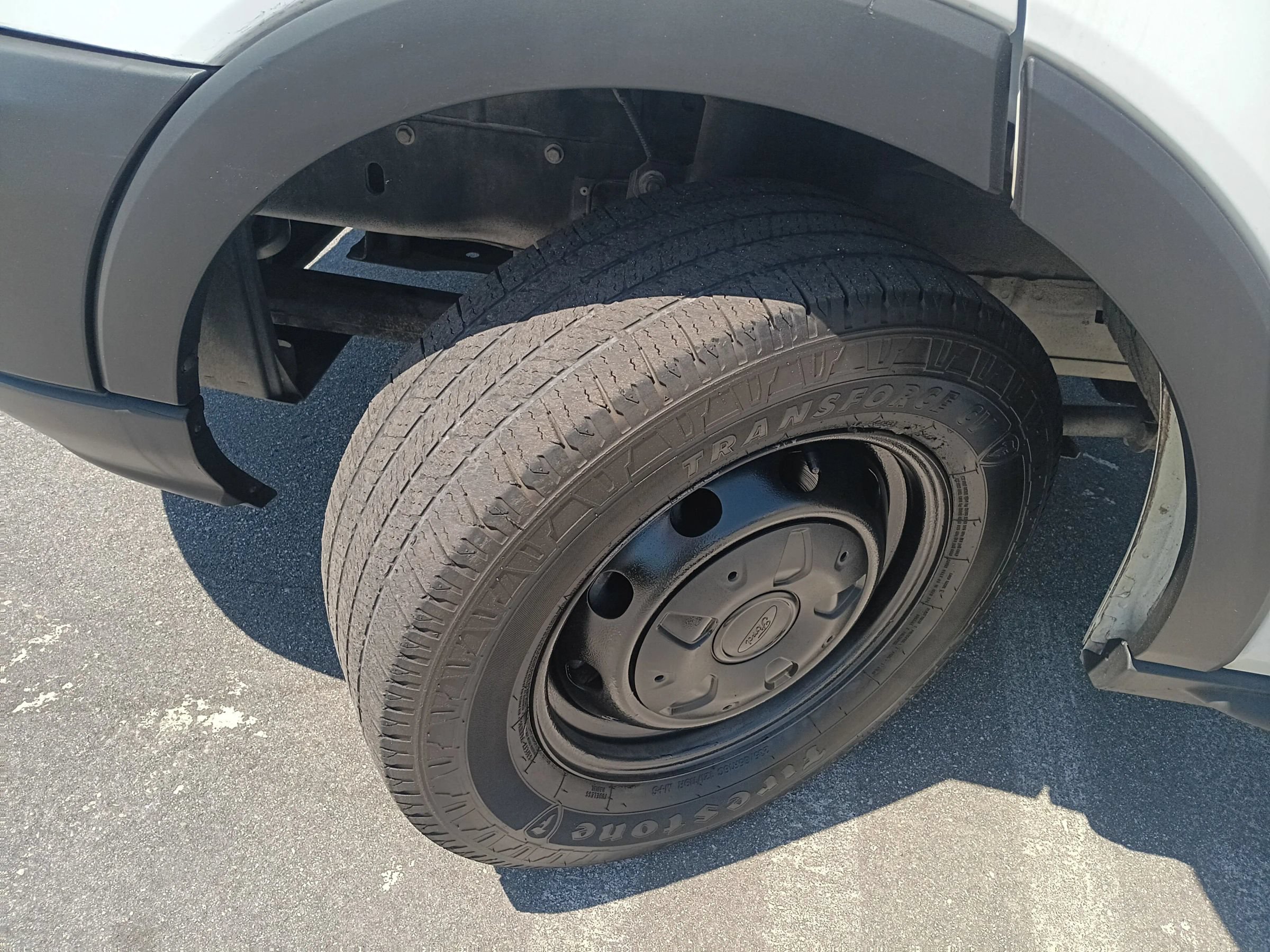 Used 2019 Ford Transit 250 138 RWD image 21