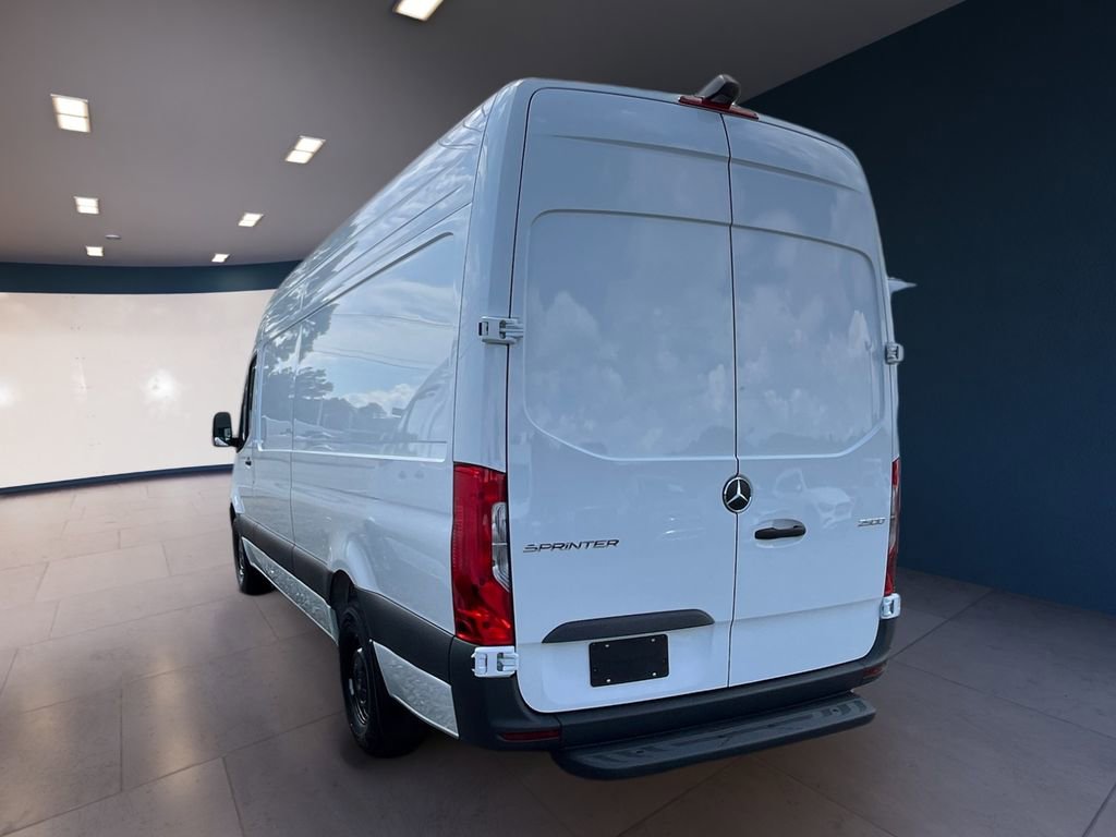 New 2025 Mercedes-Benz Sprinter 2500 image 2