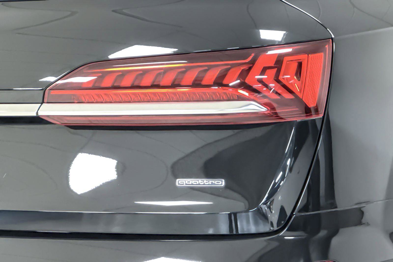 Used 2023 Audi Q7 2.0T Premium Plus w/ Premium Plus Package image 26