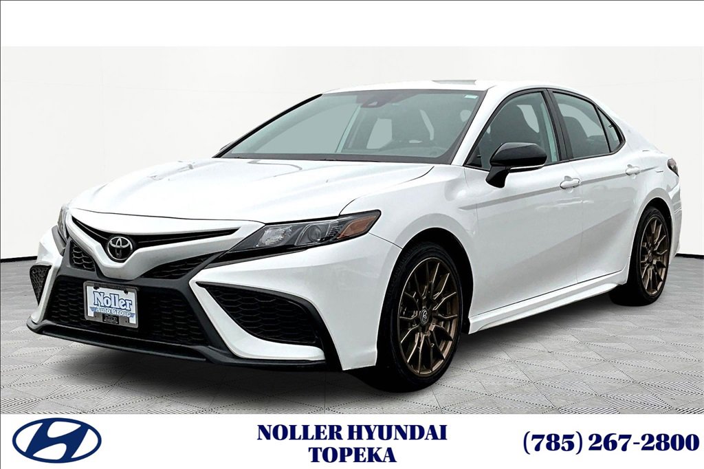Used 2023 Toyota Camry SE