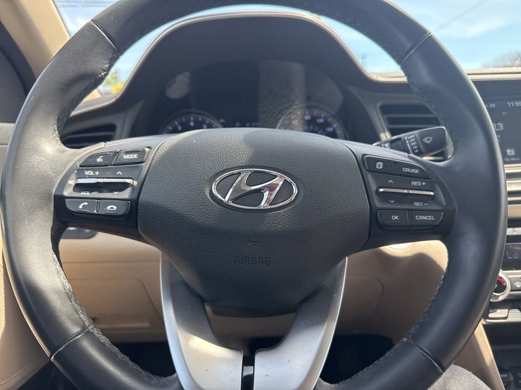 Used 2020 Hyundai Elantra Value Edition w/ Winter Weather Package FWD image 21