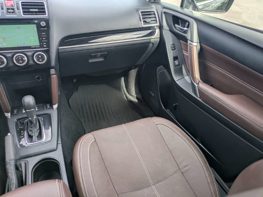 Used 2018 Subaru Forester 2.5i Touring w/ Popular Package #3B AWD/4WD image 18