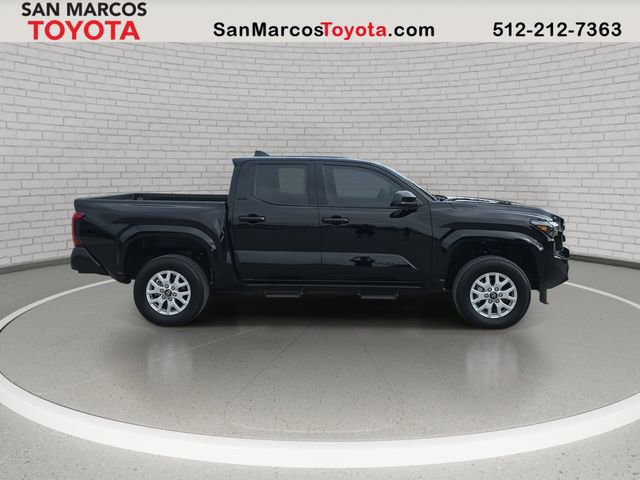Used 2025 Toyota Tacoma SR5 image 4