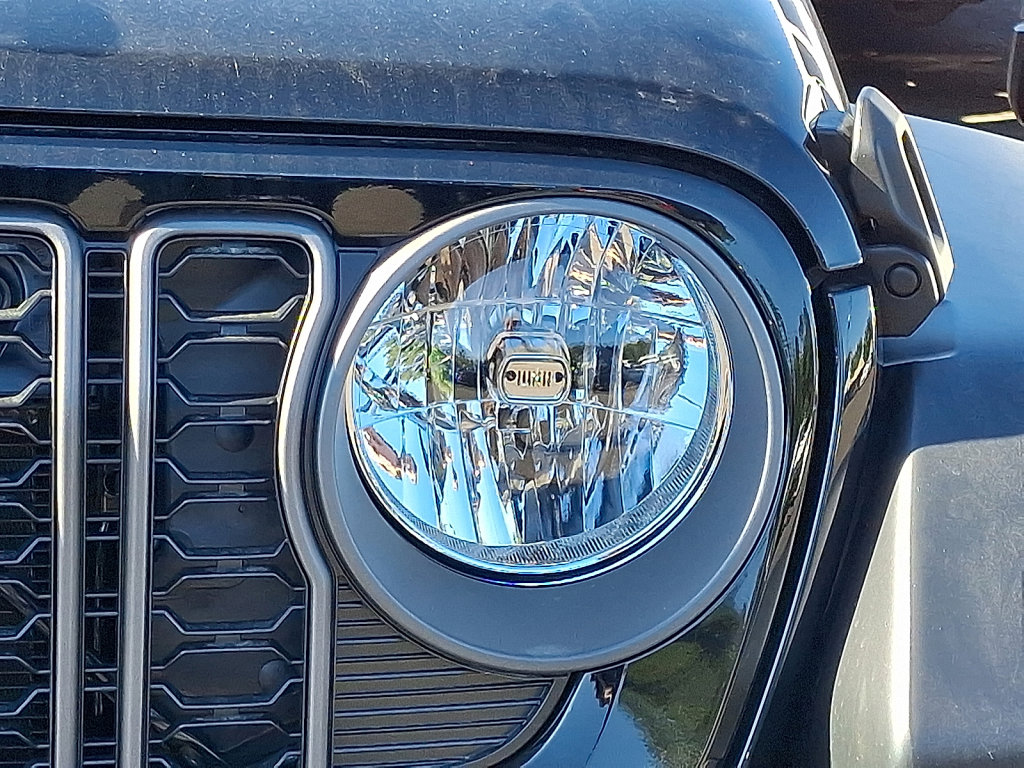 New 2026 Jeep Wrangler Sport S image 4