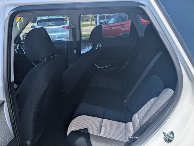 Used 2024 Kia Soul LX w/ LX Technology Package FWD image 9