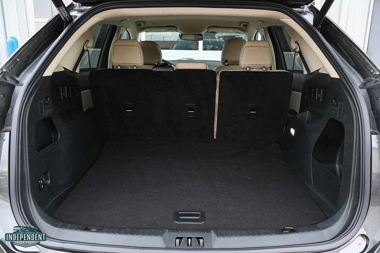 Used 2019 Ford Edge SEL w/ Equipment Group 201A image 17