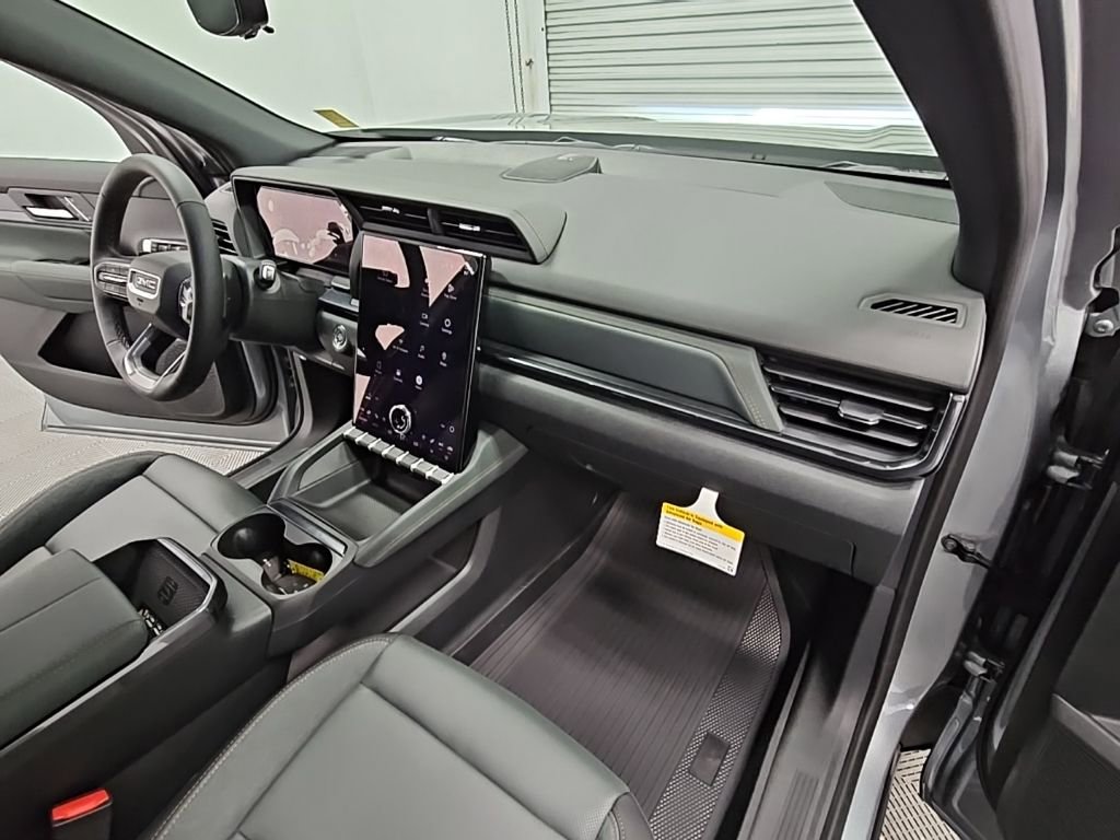 New 2026 GMC Terrain AT4 w/ Convenience Package III AWD/4WD image 39