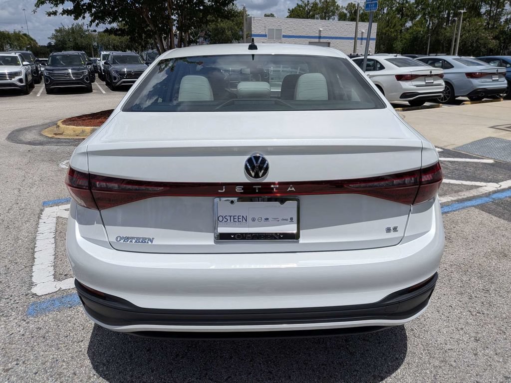 New 2026 Volkswagen Jetta SE FWD image 5