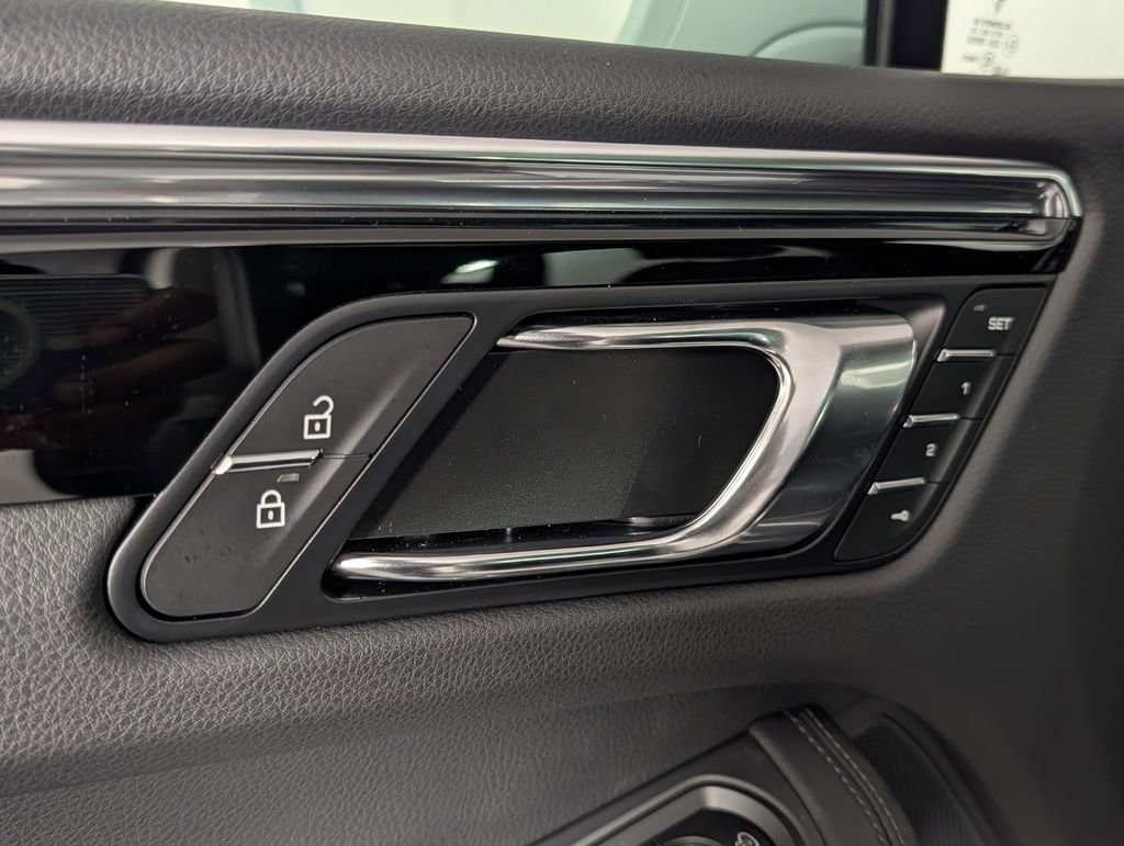 New 2026 Porsche Macan S AWD/4WD image 26