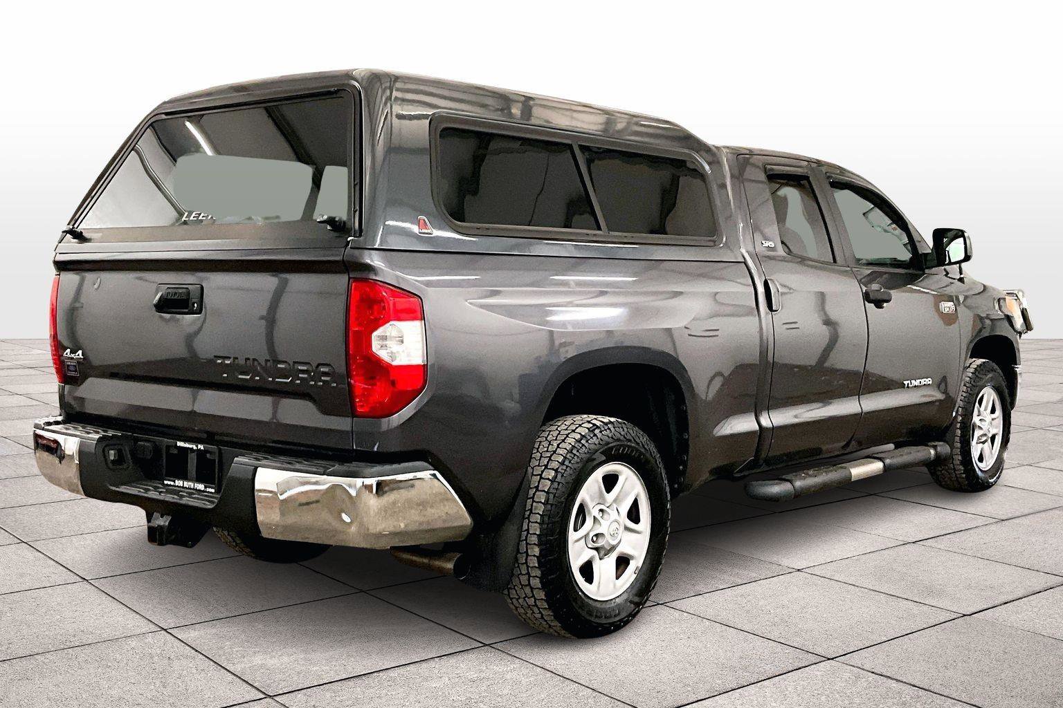 Used 2016 Toyota Tundra SR5 image 11