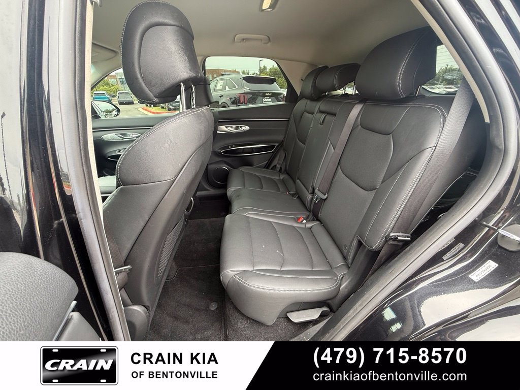 Used 2022 Genesis GV70 2.5T w/ Cargo Package AWD/4WD image 24