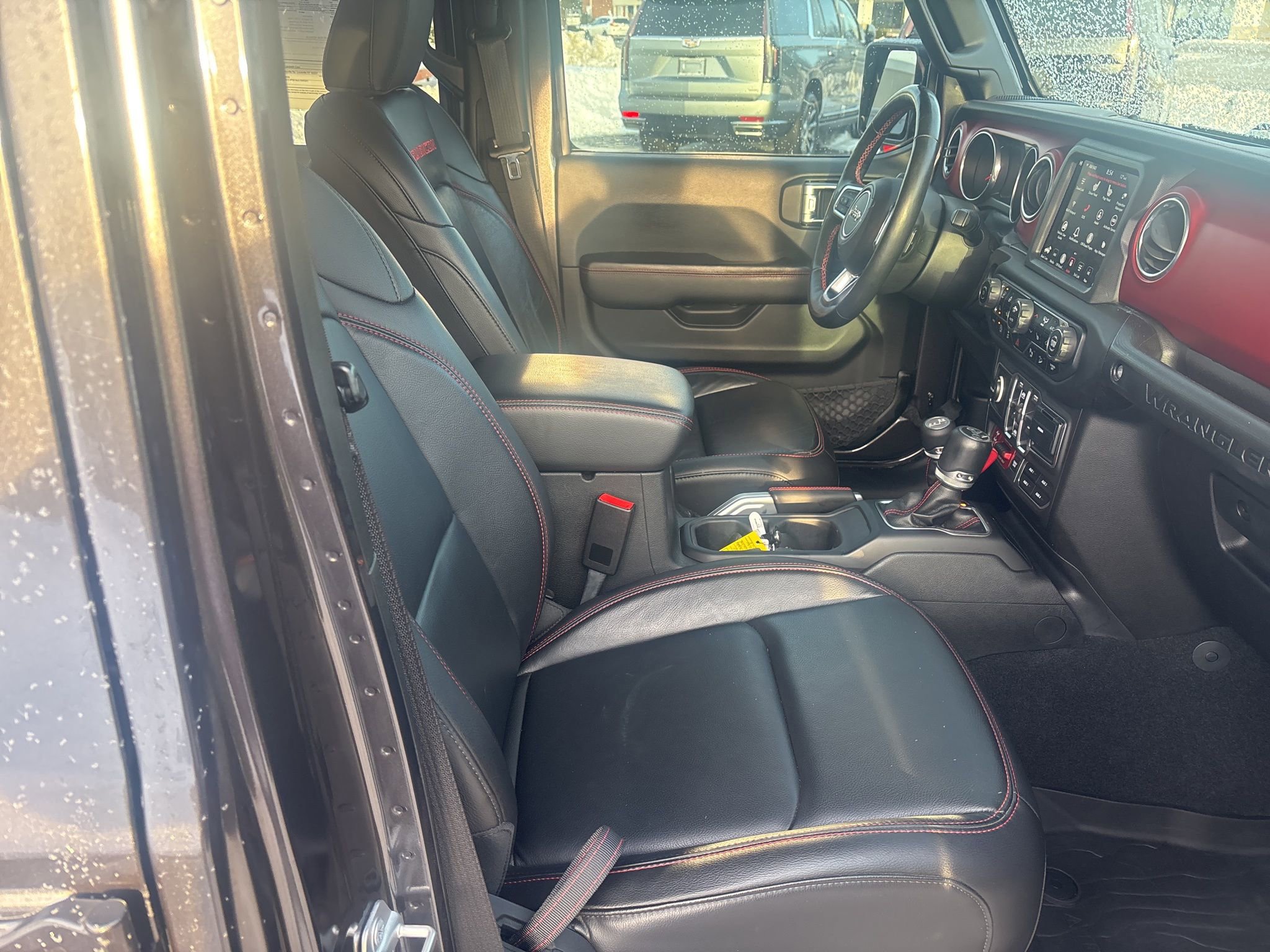 Used 2018 Jeep Wrangler Unlimited Rubicon image 15