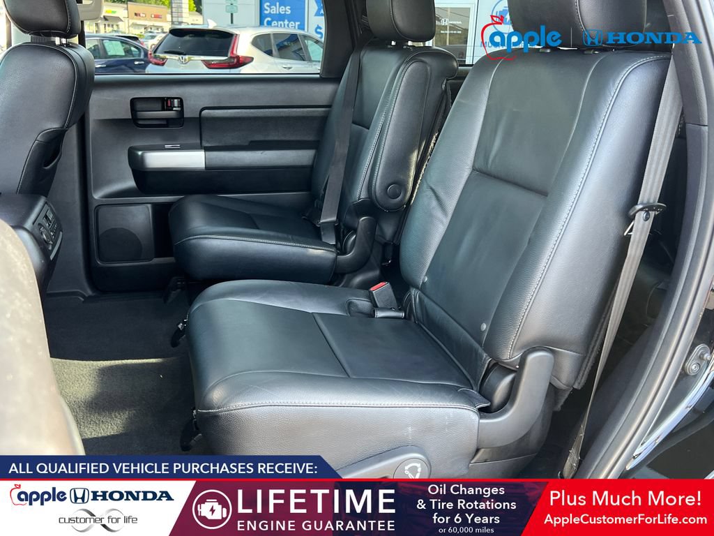 Used 2019 Toyota Sequoia TRD Sport w/ TRD Sport Premium Package AWD/4WD image 19