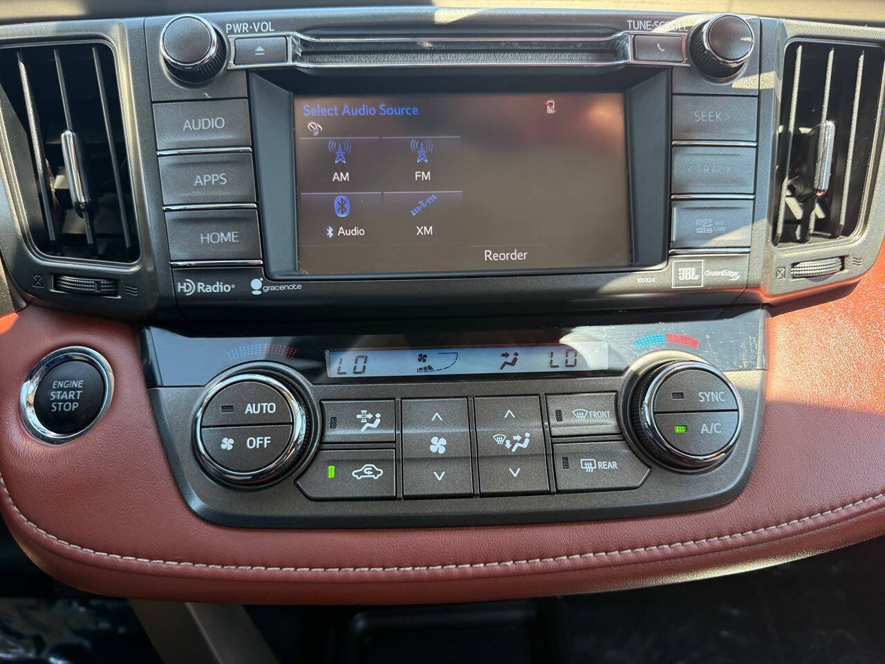 Used 2014 Toyota RAV4 Limited w/ Technology Package FWD image 37