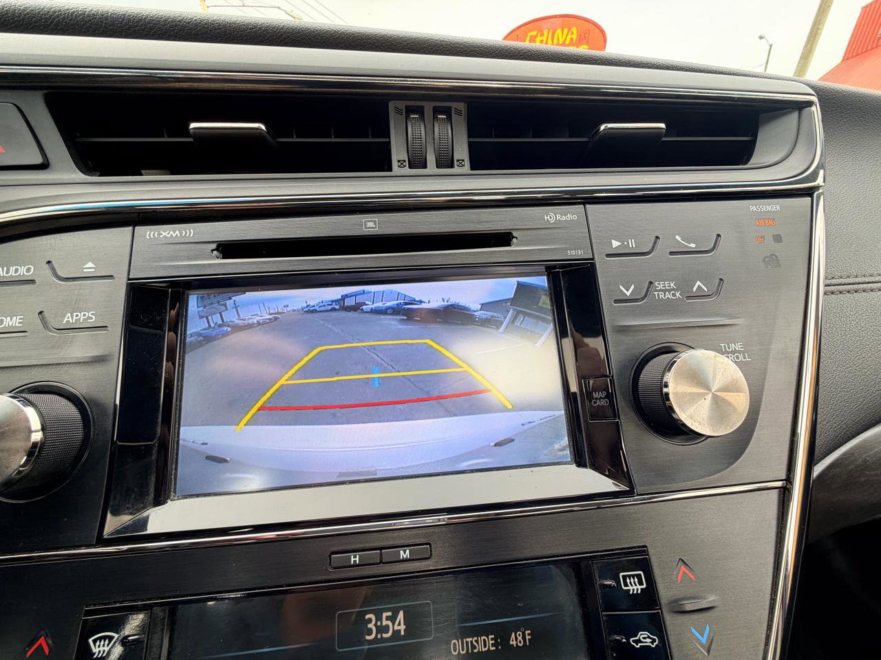 Used 2016 Toyota Avalon Limited image 22