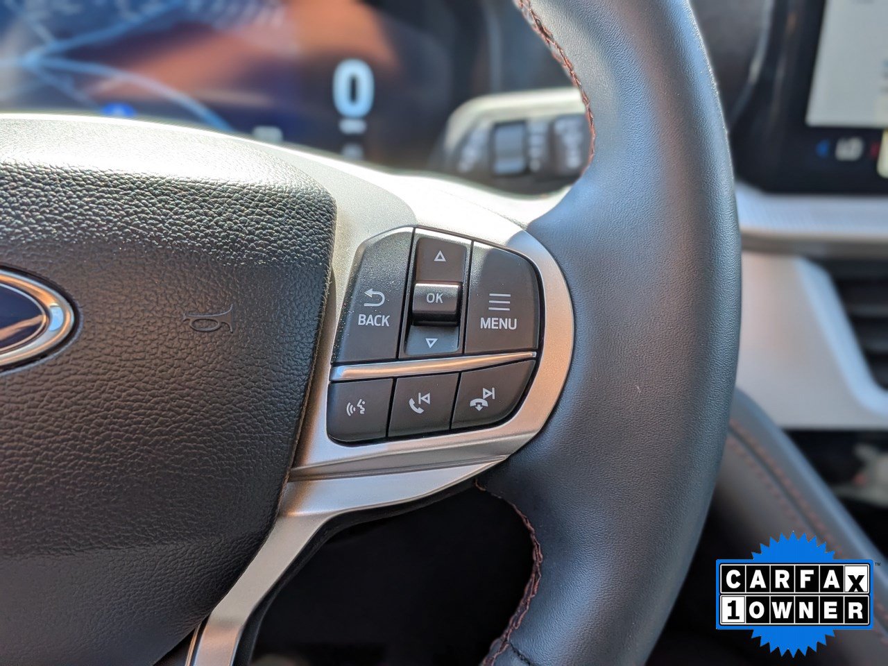 Used 2025 Ford Explorer Active AWD/4WD image 34