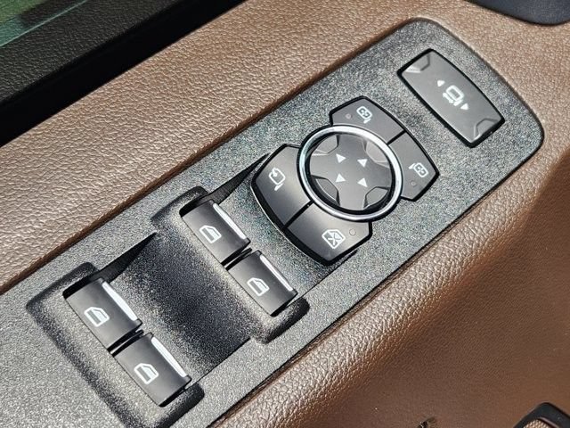 Used 2022 Ford F250 King Ranch w/ King Ranch Ultimate Package AWD/4WD image 22