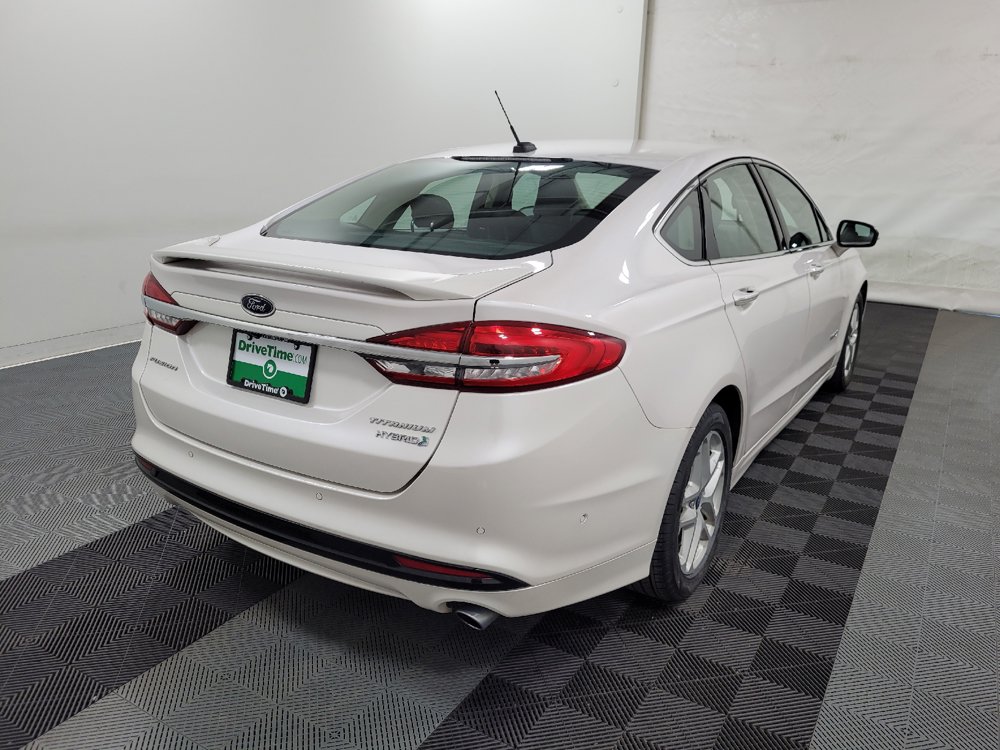 Used 2018 Ford Fusion Titanium FWD image 9